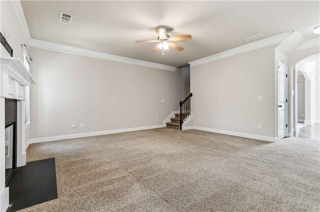 Building Photo - 871 Overlook Path Way