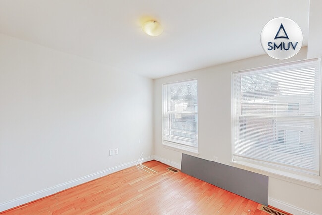 Building Photo - 437 Pitman Pl