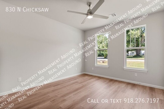 Building Photo - 830 N Chickasaw Ave
