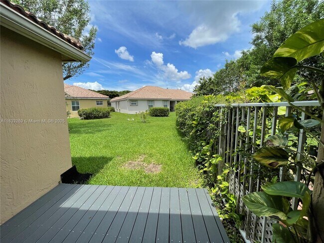 Building Photo - 1631 Orion Ln