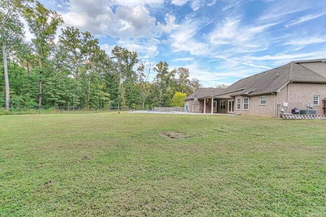 Building Photo - 1485 Round Rock Dr