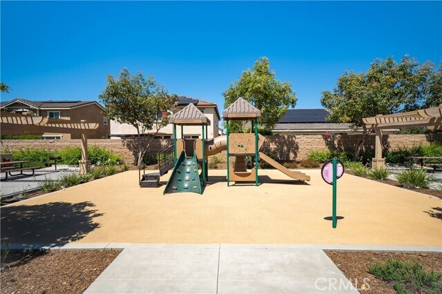Building Photo - 12328 Twin Gables Dr