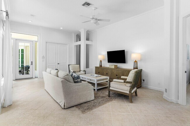 Building Photo - 116 Coral Cay Dr