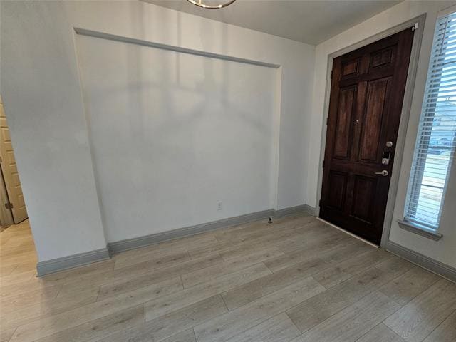 Building Photo - 3216 Southampton Dr