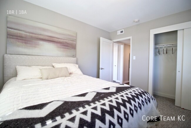 Building Photo - 209 Emanuel Cleaver II Blvd.