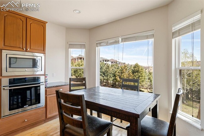 Building Photo - 4240 Cedar Heights Dr