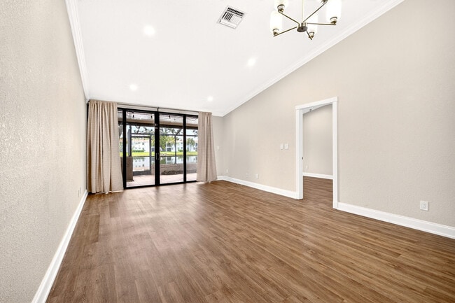 Building Photo - 921 NW 122nd Terrace