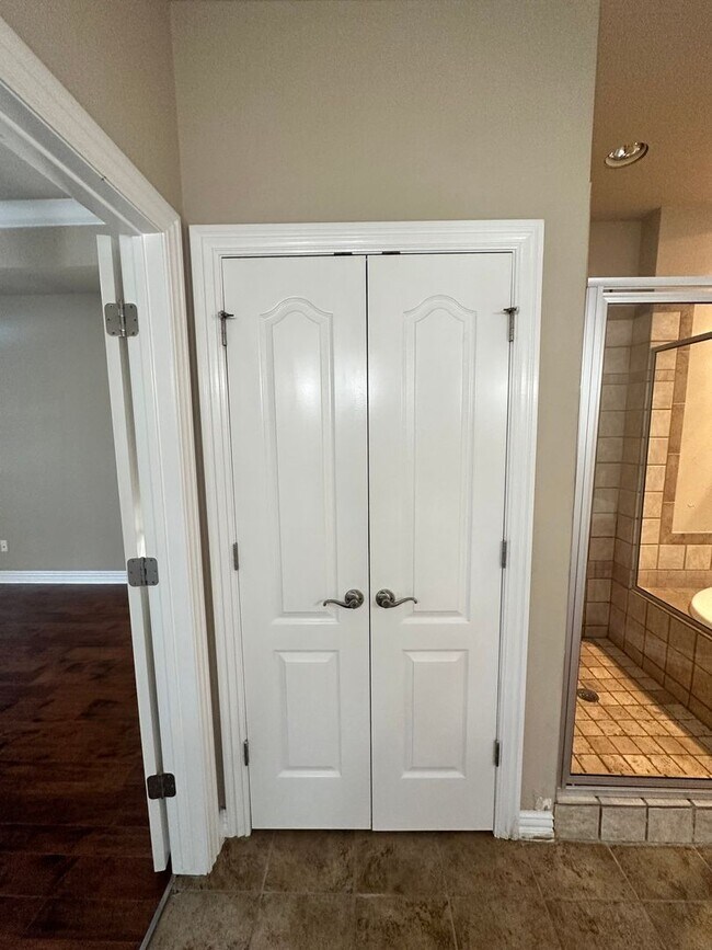 Building Photo - 4 Bed/3 Bath for rent in Bentonville! New ...