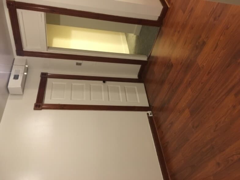 Building Photo - 3308 Auchentoroly Terrace