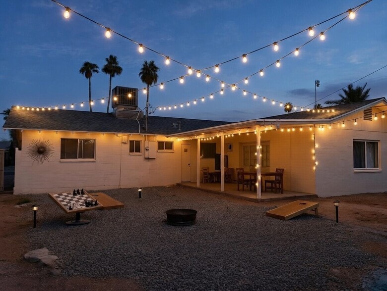 Backyard with AI suggestions - 715 W 18th St