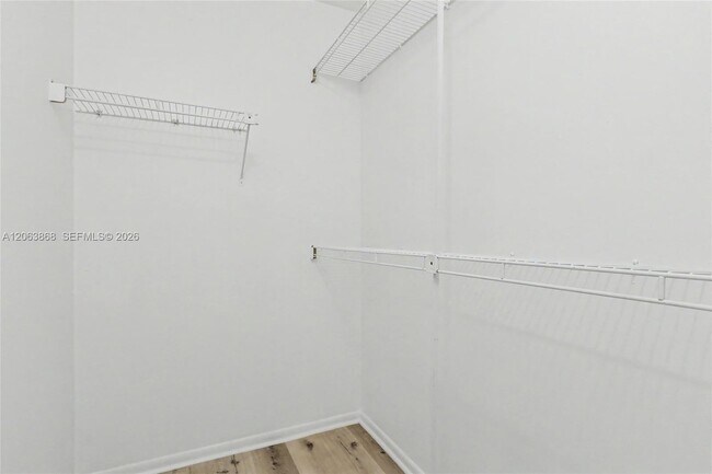 Building Photo - 1410 Sheridan St