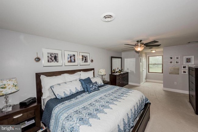 Building Photo - 6135 Waterloo Rd