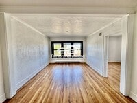 Building Photo - 2807 Grand Ave