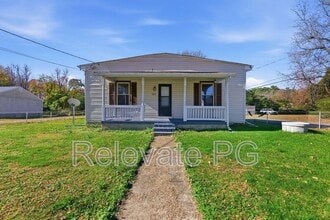 Building Photo - 100 Lowell St