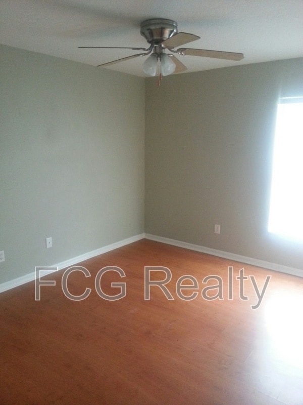 Building Photo - 510 Dharma Cir