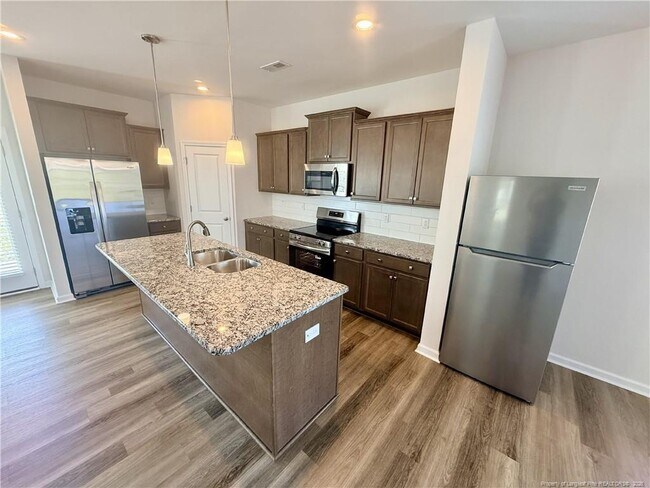 Building Photo - 4736 Mastercraft Ct