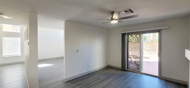 Building Photo - 73 Sea Holly Way