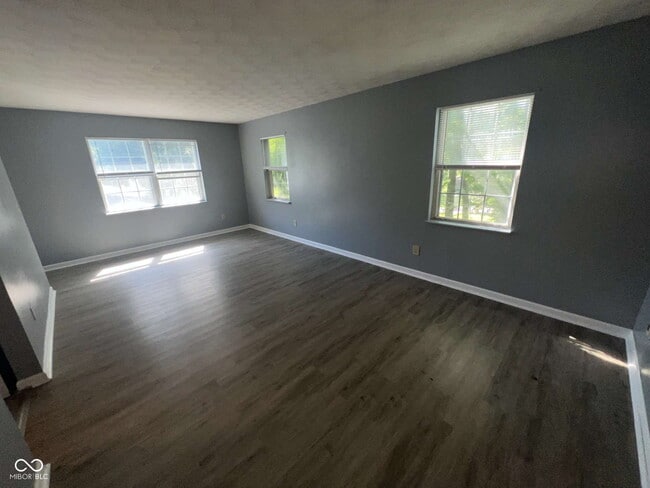 Building Photo - 1310 Millerwood Ct