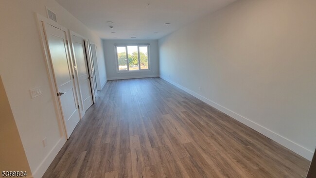 Building Photo - 228 Park Ave