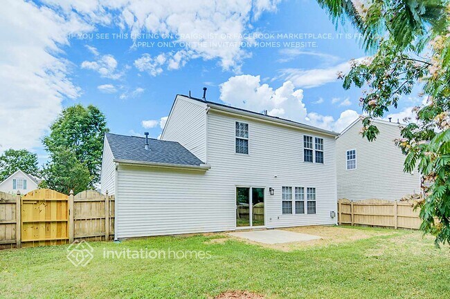 Building Photo - 6317 Saybrooke Dr