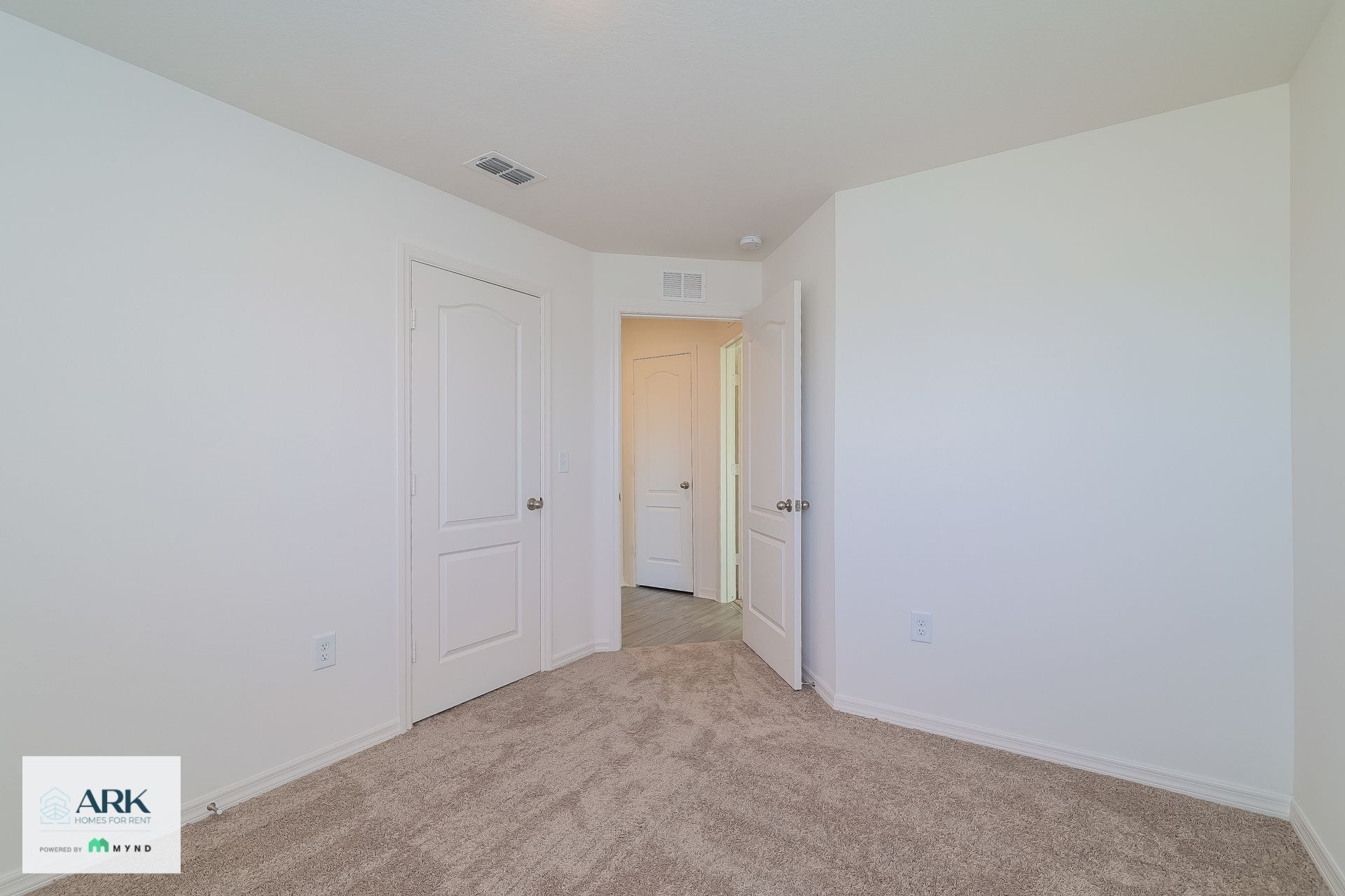 Building Photo - 313 Kensington View Dr