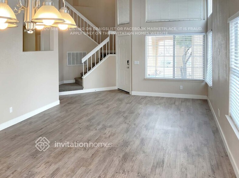 Building Photo - 8413 White Shore Cir