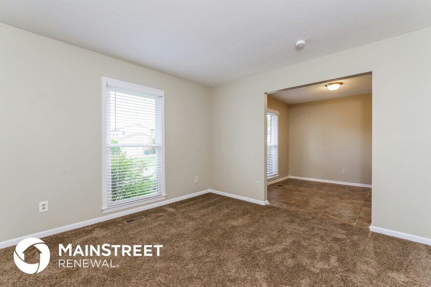 Building Photo - 4912 Simpson Dr