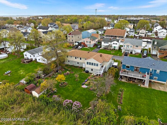 Building Photo - 1205 High Ave