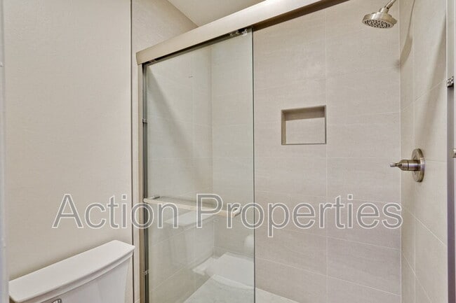 Building Photo - 1664 Merriton Ct