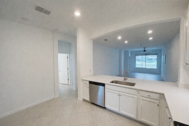Building Photo - Beautiful New Construction Home for Rent in Naples, FL