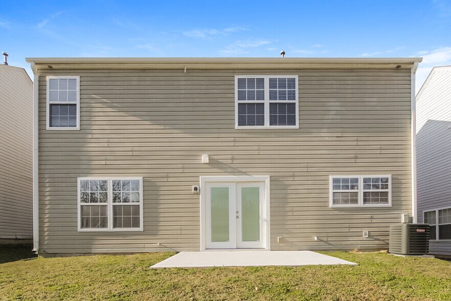 Building Photo - 10524 Pickerel Ln