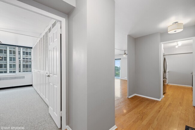Building Photo - 4250 N Marine Dr