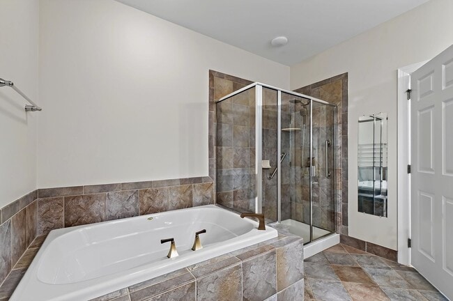 Building Photo - 10411 Rosegate Ct