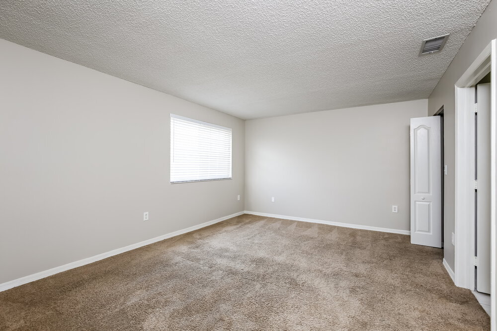Building Photo - 17938 SW 154 Ct