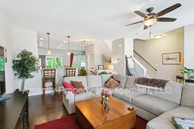 Building Photo - 105 Prosperity Ct