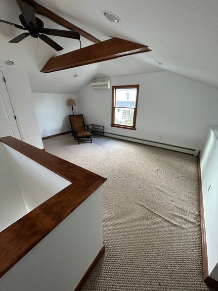 Building Photo - 61 Nelson Ave