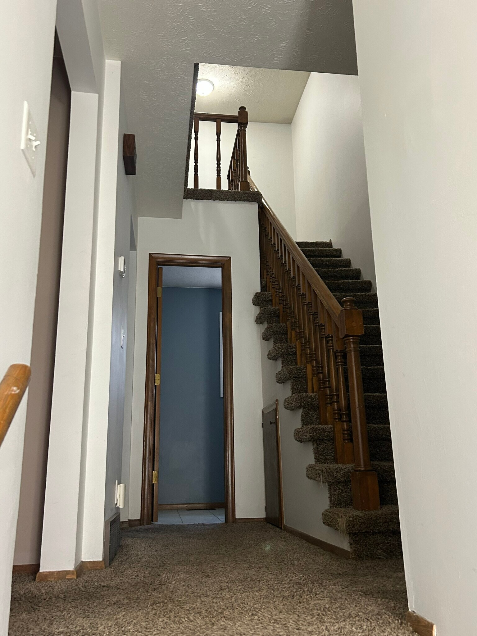 Stairs - 5614 Decatur Street