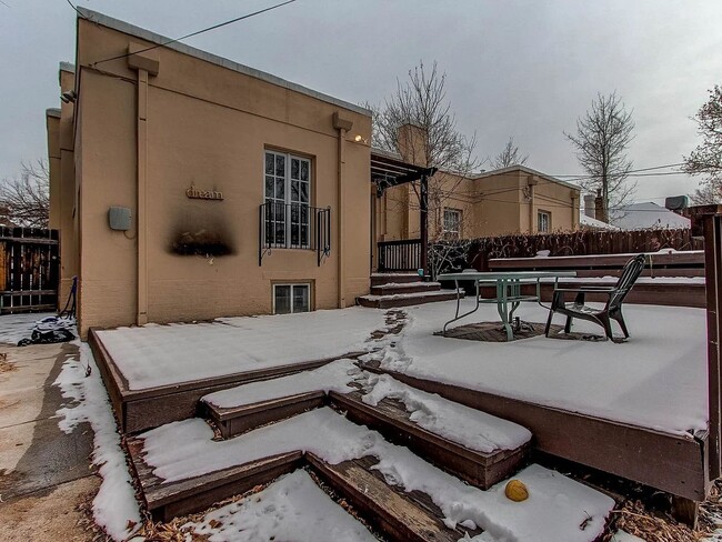 Building Photo - Charming Cheesman Park Duplex | 2 Bed / 2 Bath | Large Yard + Deck