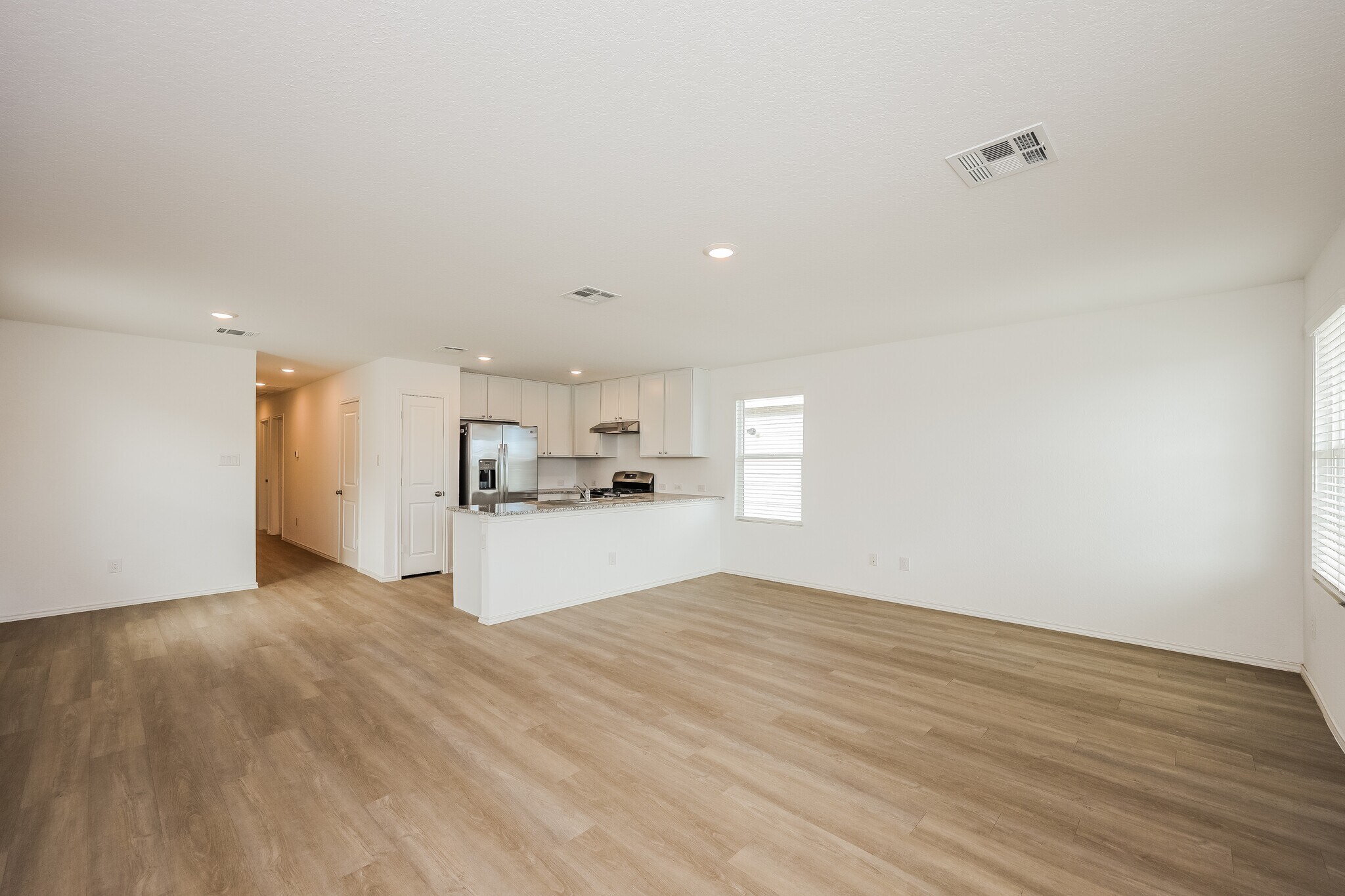 Building Photo - 14737 Southton Basin