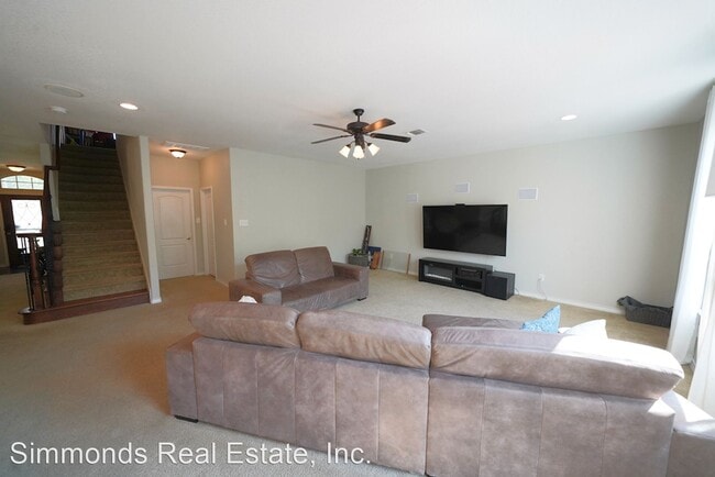 Building Photo - 4 br, 3.5 bath House - 346 Chloe Heights