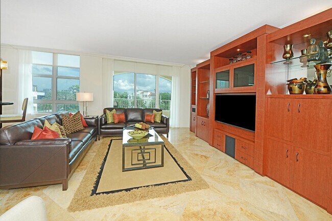 Building Photo - 3740 S Ocean Blvd