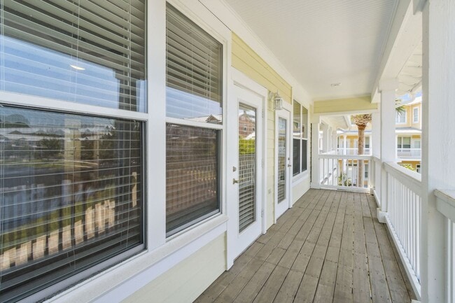 Building Photo - Cape Sound Condo