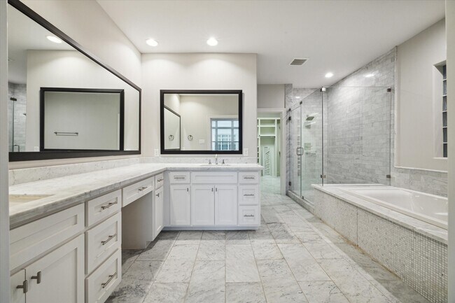 Building Photo - 6008 Park Cir Dr