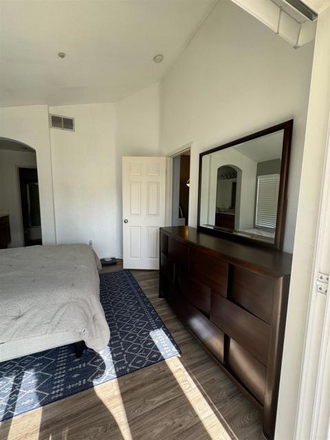 Building Photo - 16941 Meadowlark Ridge Rd