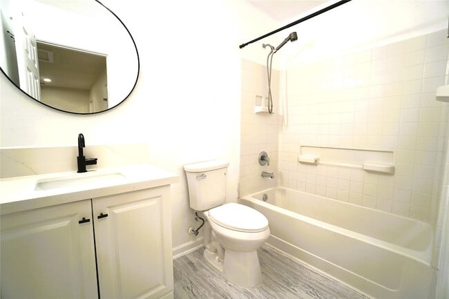 Building Photo - 19314 Cactus Thorn Dr