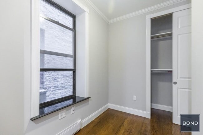 Building Photo - 3 W 103rd St