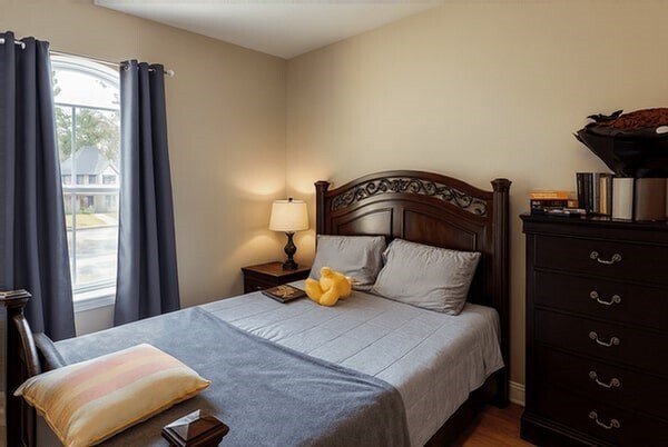 Building Photo - 20018 Pinehurst Trail Dr