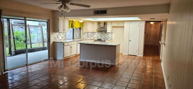 Building Photo - 5030 Merganser Dr