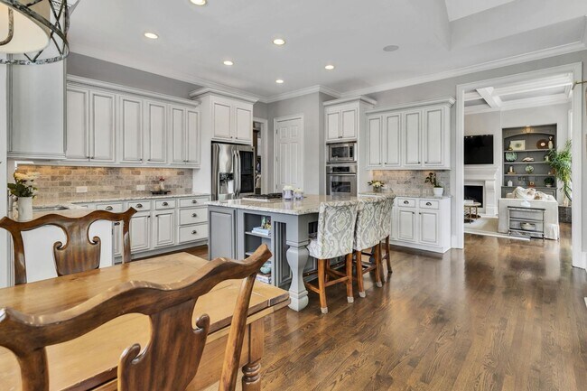 Building Photo - Fully Furnished 4 Bedroom, 3.5 Bath w/ 3 Car Garage and Unfinished Basement in Governors Club