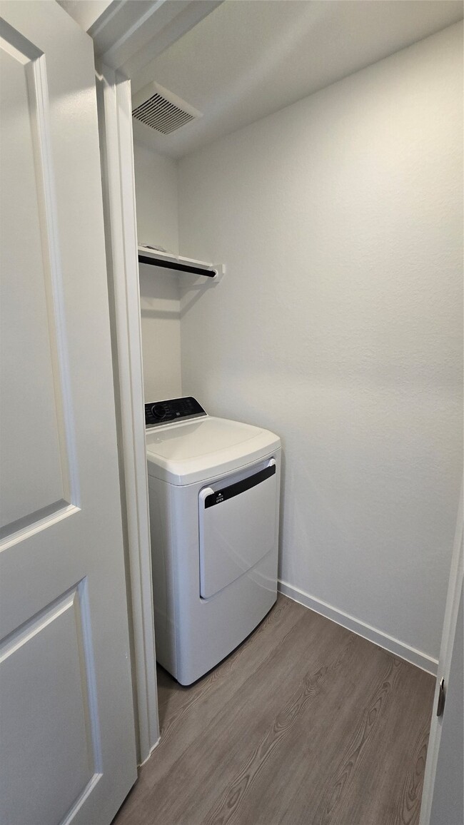 Building Photo - 6810 Eastern Cottonwood Ln